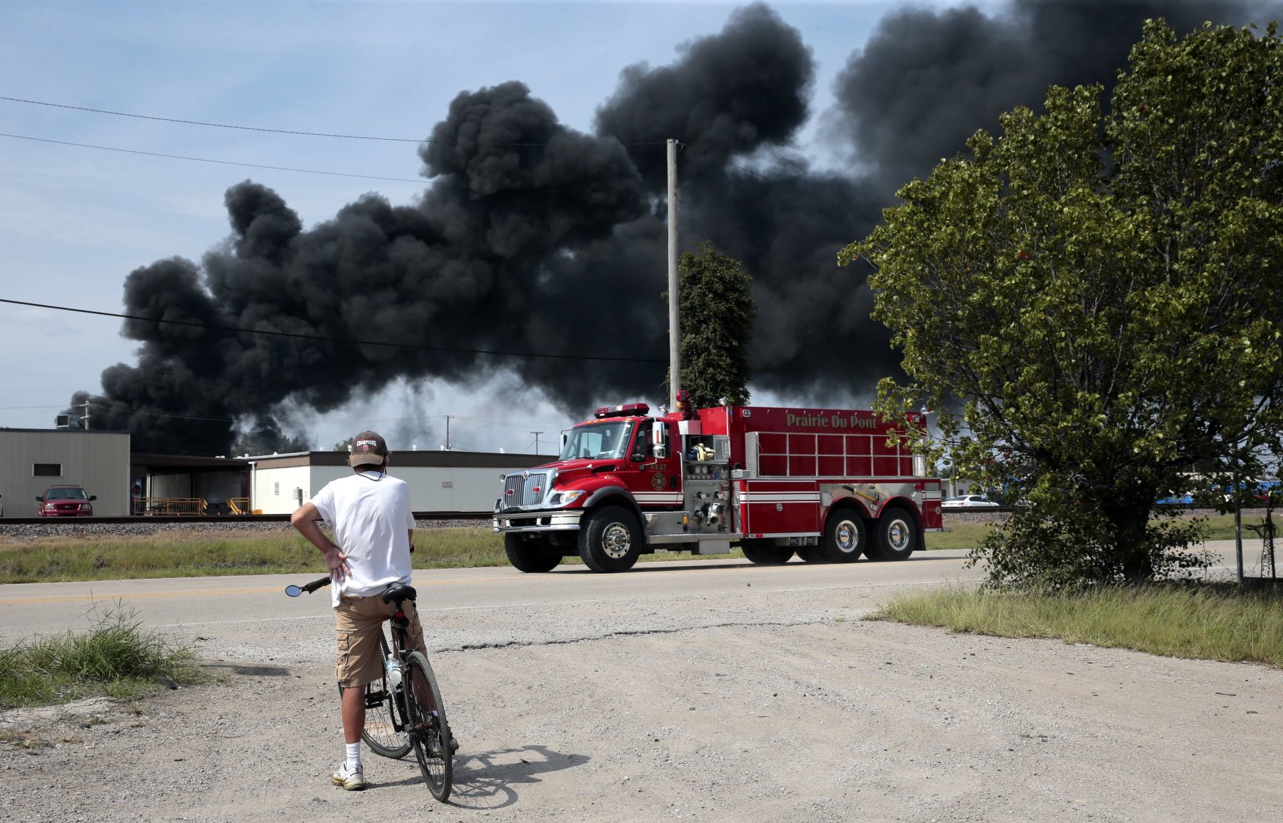 Derailed train cars catch fire in Dupo